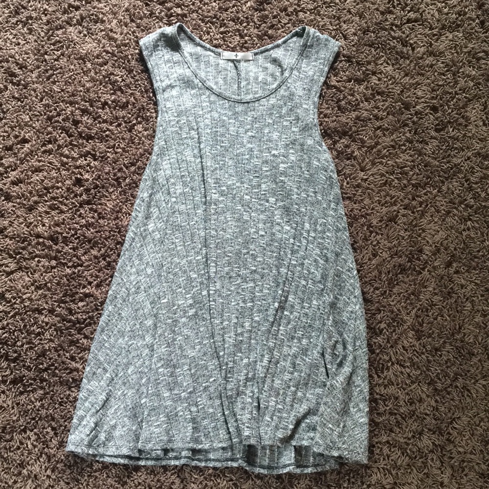 Long tank top